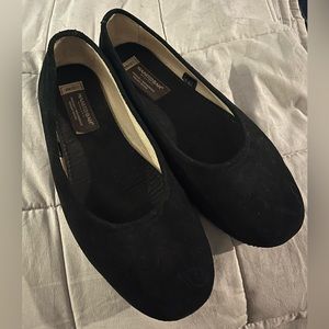 COPY - Manitobah Mukluks Flats